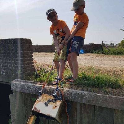 Magnet fishing is a great hobby for kids.