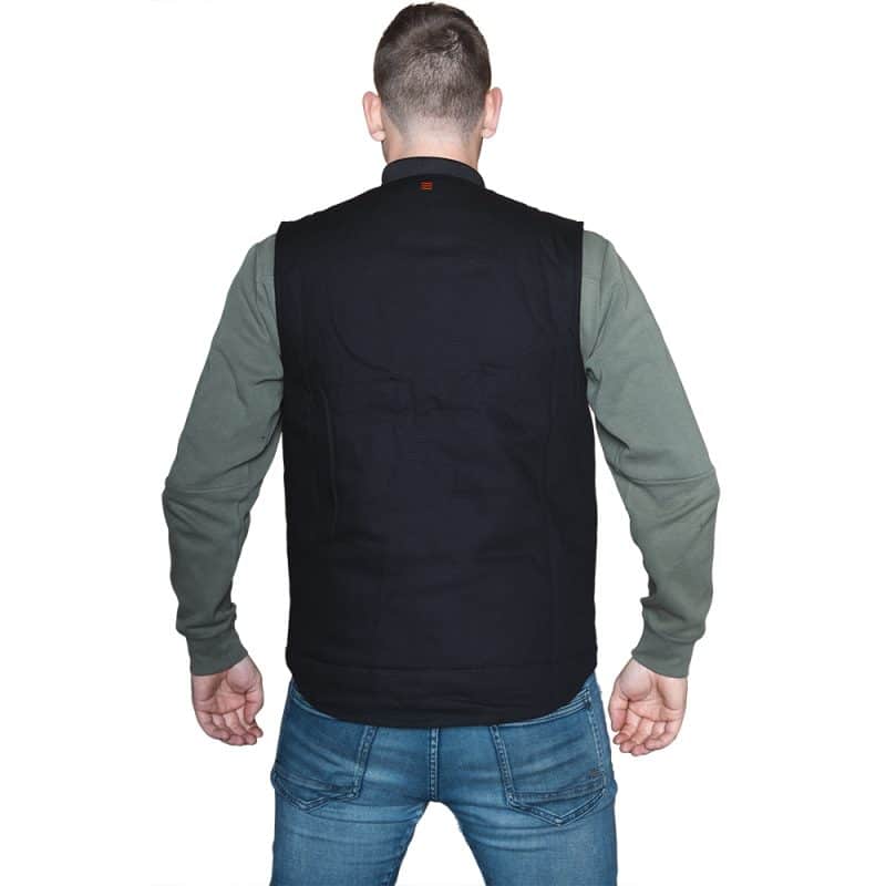 Magnetar's heated workwear vest keeps you warm while working