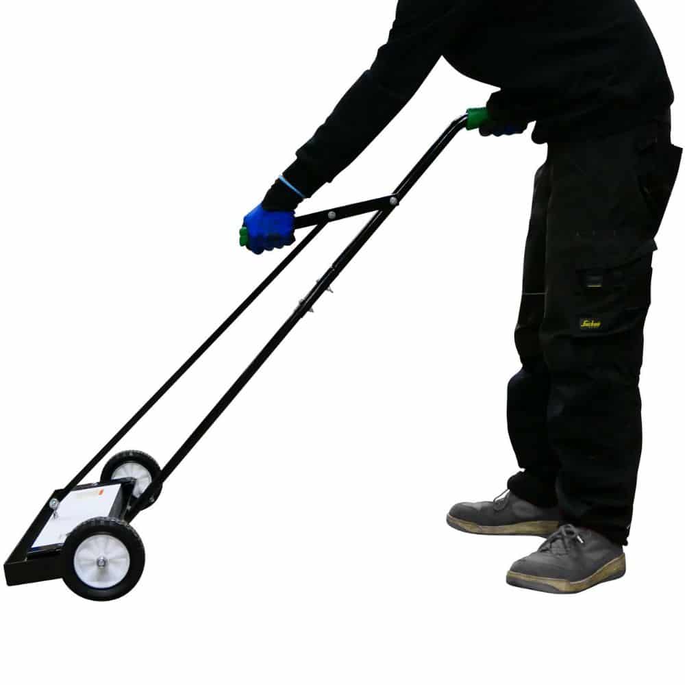 sweeping broom for outdoors, wide broom, magnetic broom, magnetic nails, magnet sweeper, magnetic sweeper
